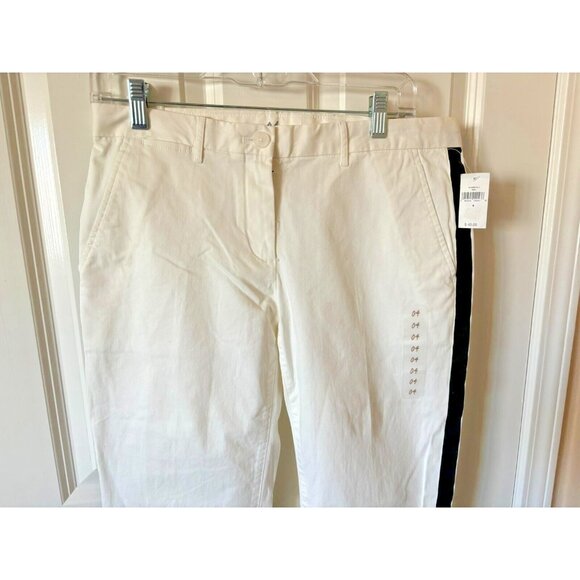 NWT Gap Broken in Straight Kacki White Pants w/ Tuxedo Stripe Pockets Size 4 - Picture 3 of 10
